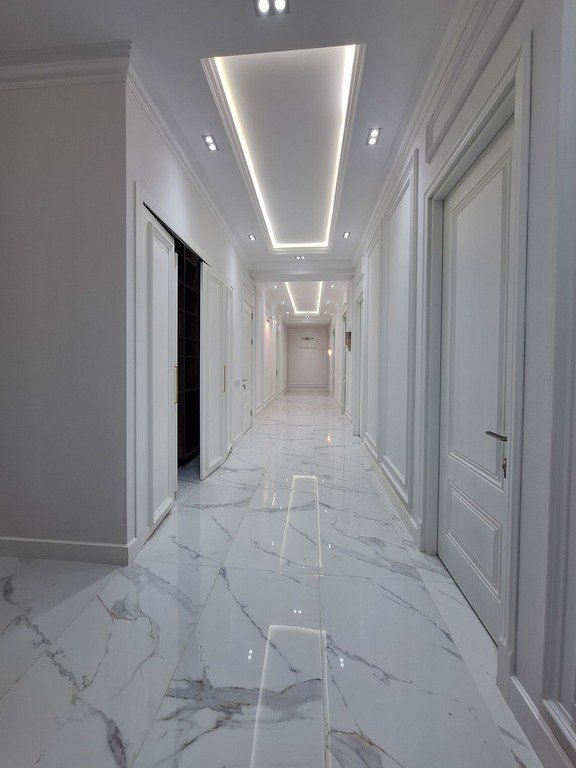 Satılır 4 otaqlı yeni tikili, 205 m², 28 May m.-22