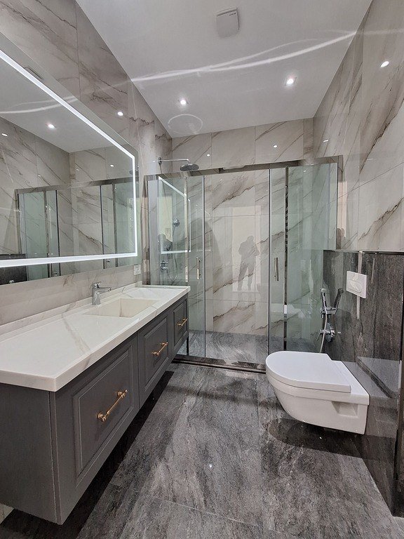 Satılır 4 otaqlı yeni tikili, 205 m², 28 May m.-25