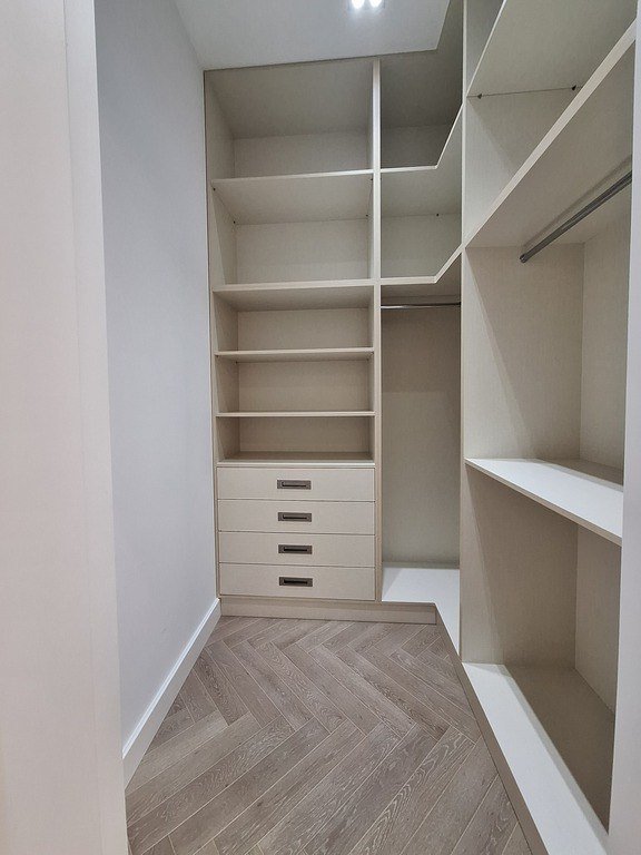 Satılır 4 otaqlı yeni tikili, 205 m², 28 May m.-26