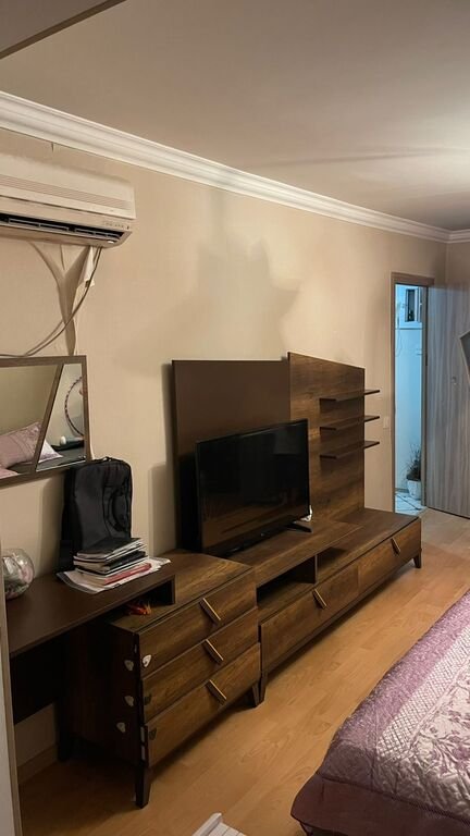 Kirayə verilir 1 otaqlı köhnə tikili, 40 m², Nəriman Nərimanov m.-1
