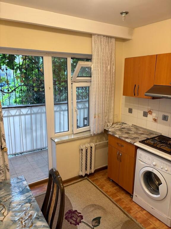 Kirayə verilir 1 otaqlı köhnə tikili, 42 m², Xətai m.-7
