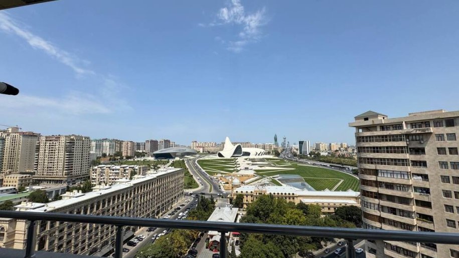 Satılır 3 otaqlı yeni tikili, 131.6 m², Nərimanov-4