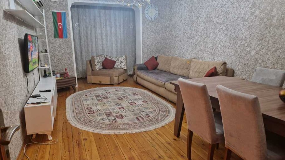 Satılır 2 otaqlı köhnə tikili, 60 m², Qaraçuxur-1