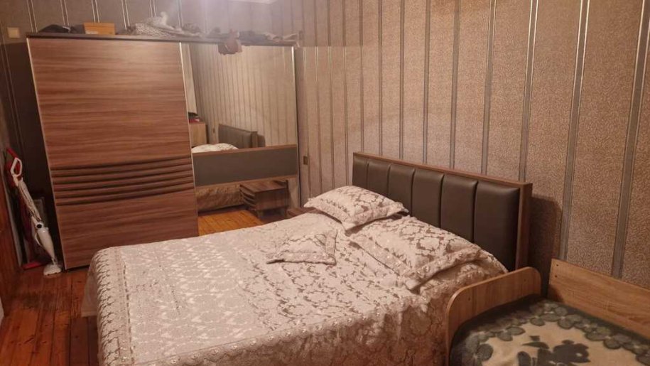 Satılır 2 otaqlı köhnə tikili, 60 m², Qaraçuxur-7