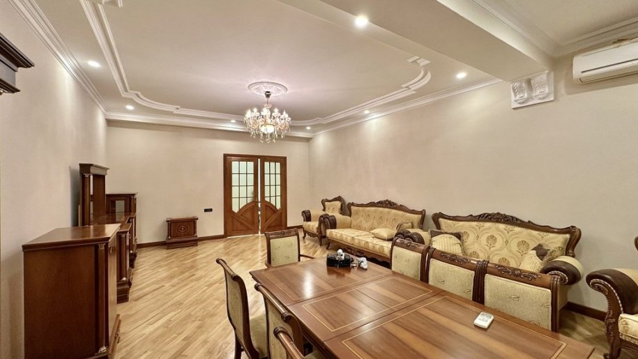 Satılır 4 otaqlı yeni tikili, 184 m², Nəriman Nərimanov m.-4