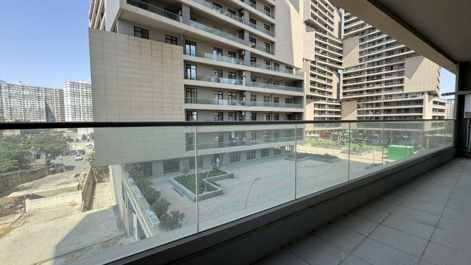 Kirayə verilir 2 otaqlı yeni tikili, 103 m², 8 noyabr-12