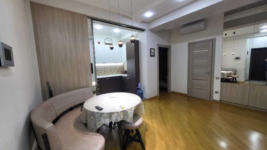 Satılır 3 otaqlı yeni tikili, 90 m², Nəriman Nərimanov m.-6
