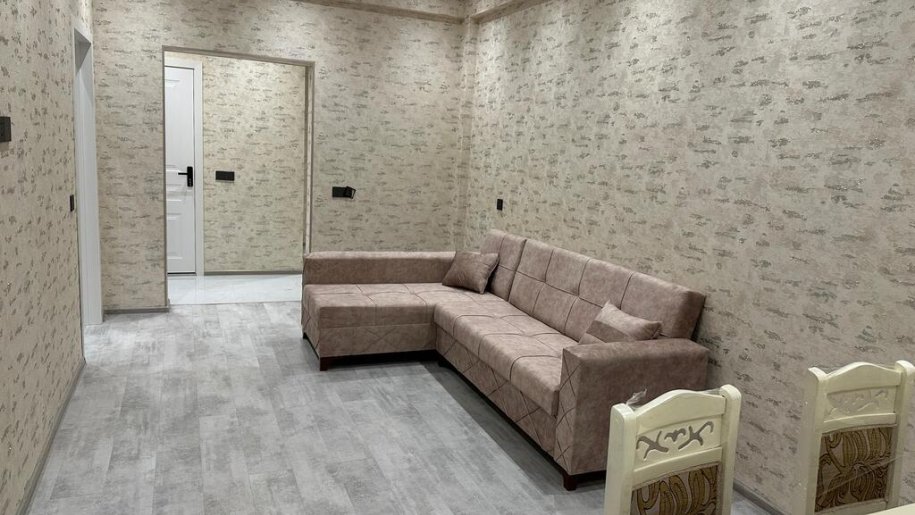 Kirayə verilir 3 otaqlı yeni tikili, 90 m², Saray-5