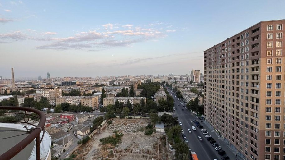 Satılır 4 otaqlı yeni tikili, 180 m², Azadlıq Prospekti m.-16