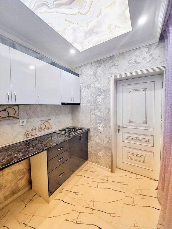 Satılır 3 otaqlı köhnə tikili, 75 m², Memar Əcəmi m.-11