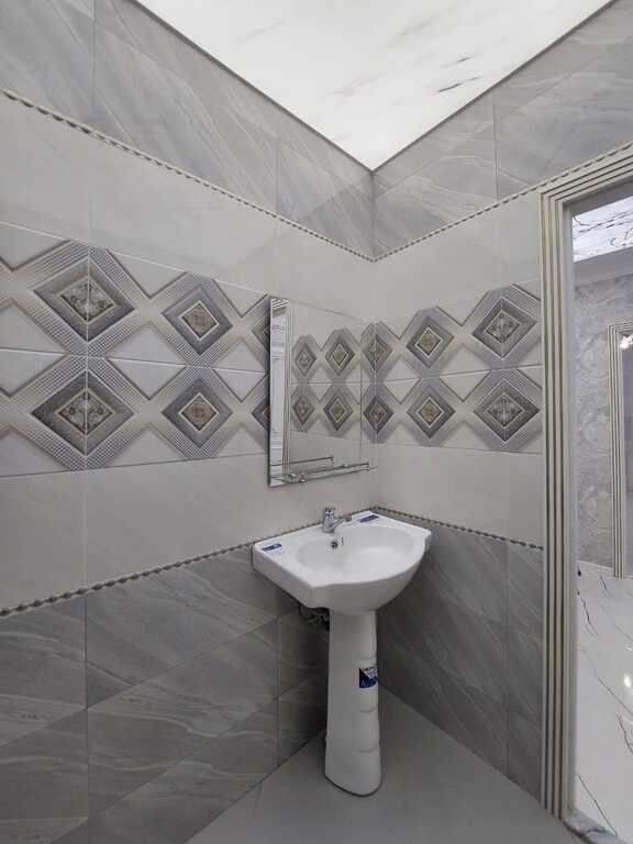 Satılır 3 otaqlı köhnə tikili, 75 m², Memar Əcəmi m.-12