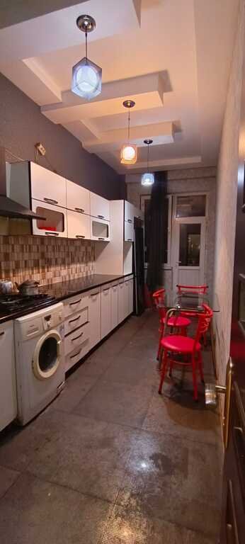 Kirayə verilir 3 otaqlı yeni tikili, 145 m², Memar Əcəmi m.-6