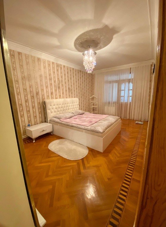 Satılır 4 otaqlı köhnə tikili, 95 m², Binəqədi-5