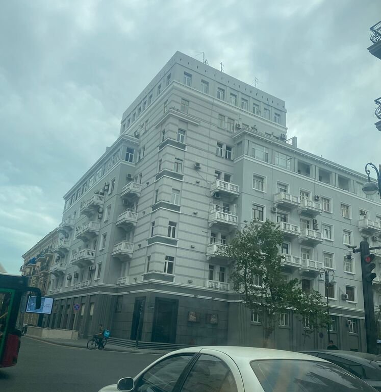 Kirayə verilir 3 otaqlı yeni tikili, 150 m², Sahil m.-2