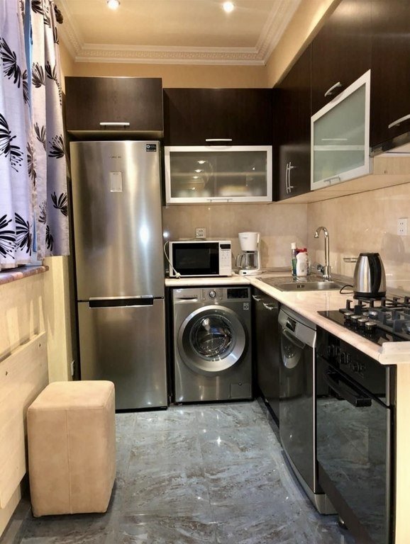 Kirayə verilir 3 otaqlı köhnə tikili, 70 m², 28 May m.-6