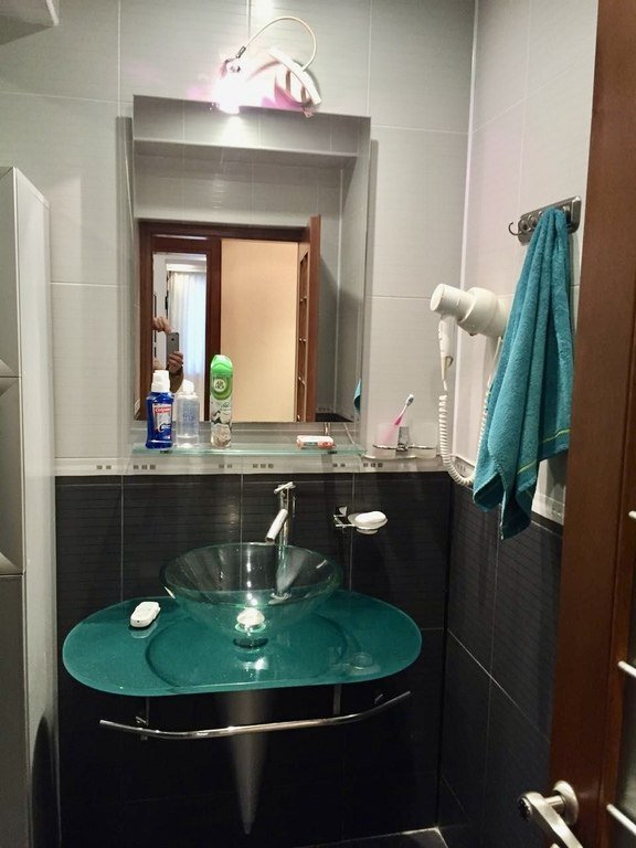 Kirayə verilir 3 otaqlı köhnə tikili, 70 m², 28 May m.-10