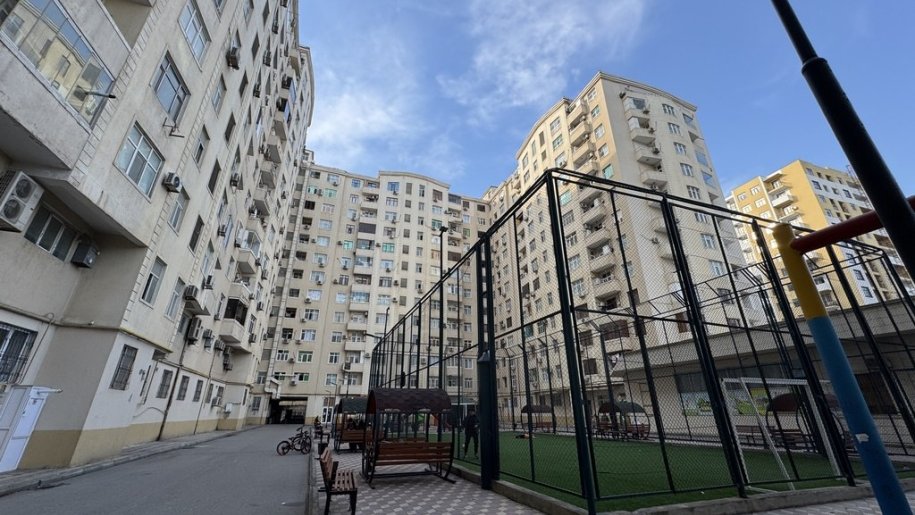 Satılır 4 otaqlı yeni tikili, 136 m², Neftçilər m.-2