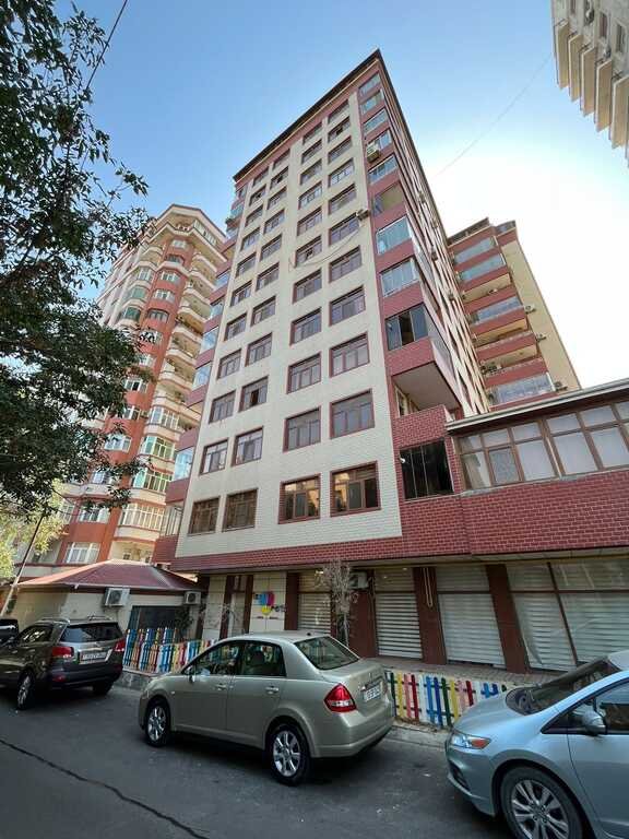Satılır 4 otaqlı yeni tikili, 213 m², Nizami m.-1