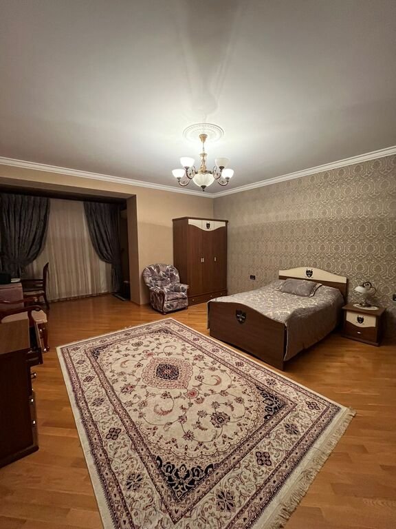Satılır 4 otaqlı yeni tikili, 213 m², Nizami m.-5