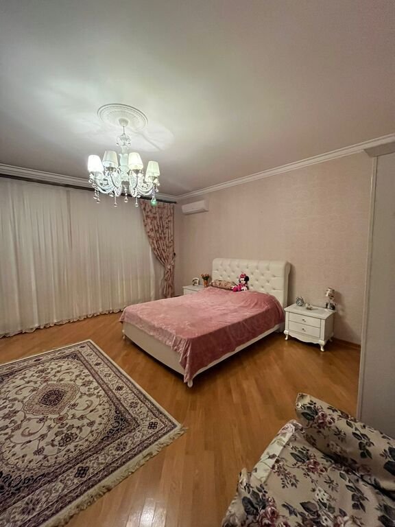 Satılır 4 otaqlı yeni tikili, 213 m², Nizami m.-8