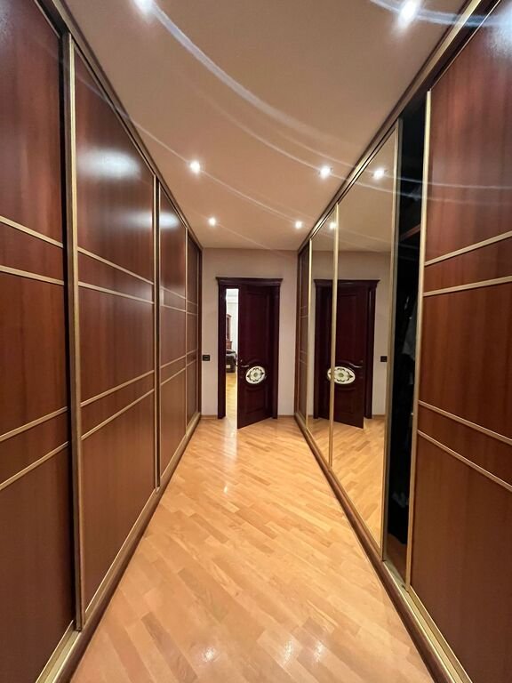 Satılır 4 otaqlı yeni tikili, 213 m², Nizami m.-16