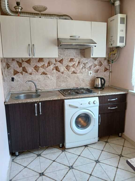 Satılır 1 otaqlı köhnə tikili, 36 m², Memar Əcəmi m.-1