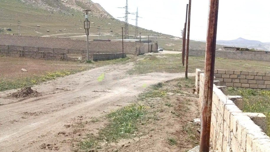 8 sot torpaq satılır, Qobu-2