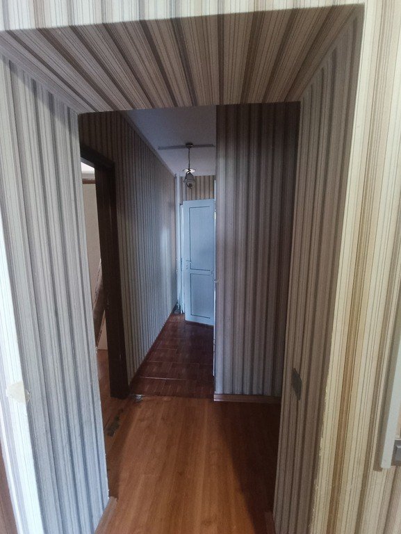 Satılır 3 otaqlı köhnə tikili, 80 m², Elmlər Akademiyası m.-4