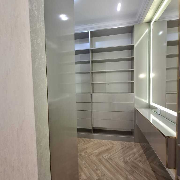 Satılır 3 otaqlı yeni tikili, 95 m², Qara Qarayev m.-11