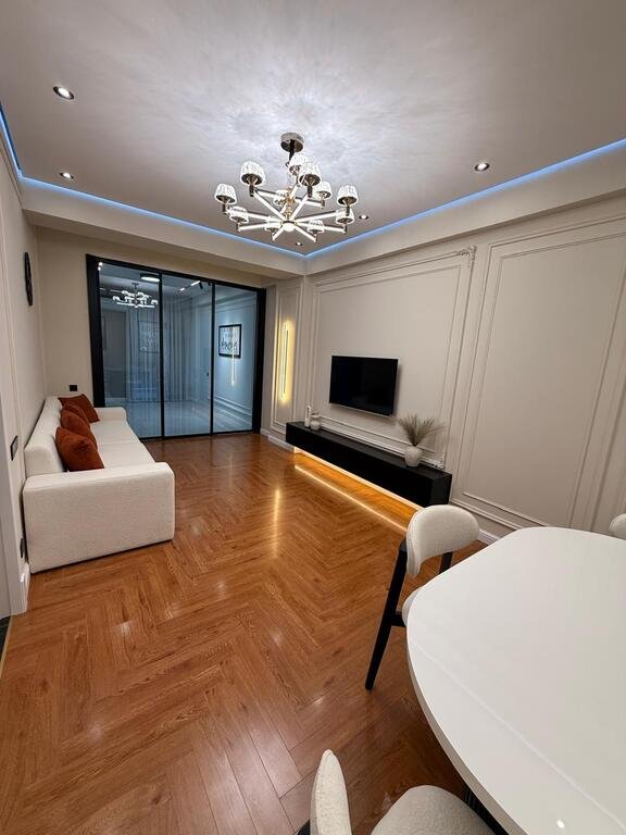 Satılır 2 otaqlı yeni tikili, 85 m², 28 May m.-1