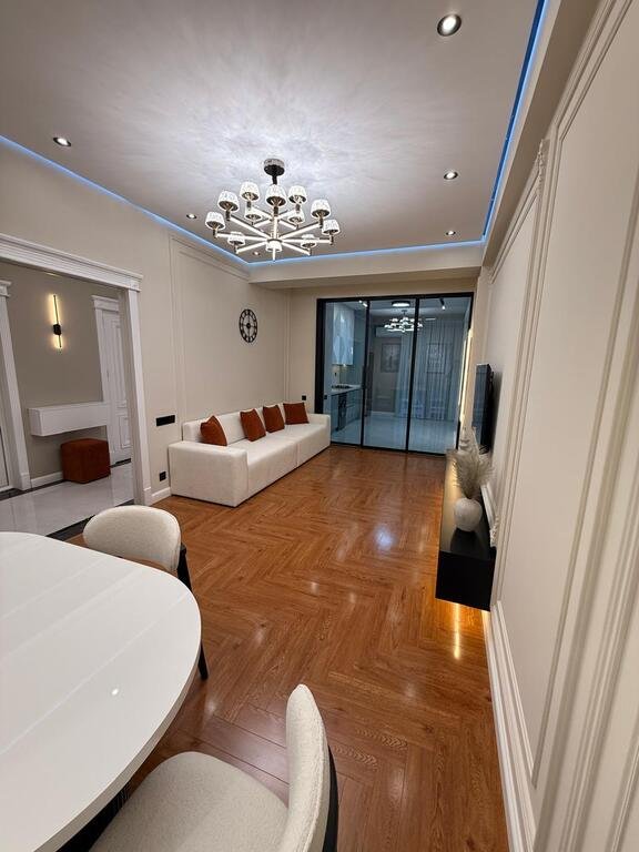 Satılır 2 otaqlı yeni tikili, 85 m², 28 May m.-3