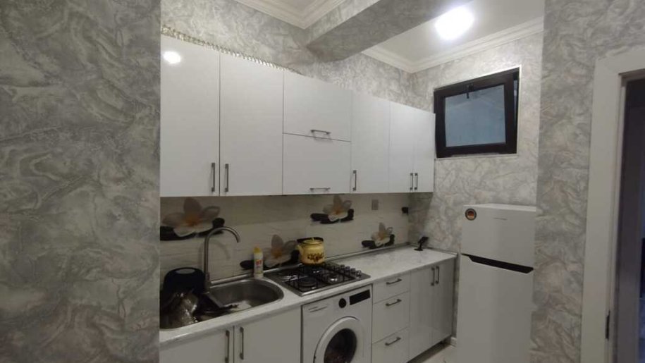 Kirayə verilir 2 otaqlı yeni tikili, 70 m², Memar Əcəmi m.-6
