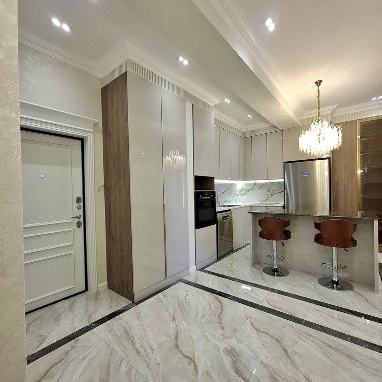 Satılır 3 otaqlı yeni tikili, 95 m², Qara Qarayev m.-8