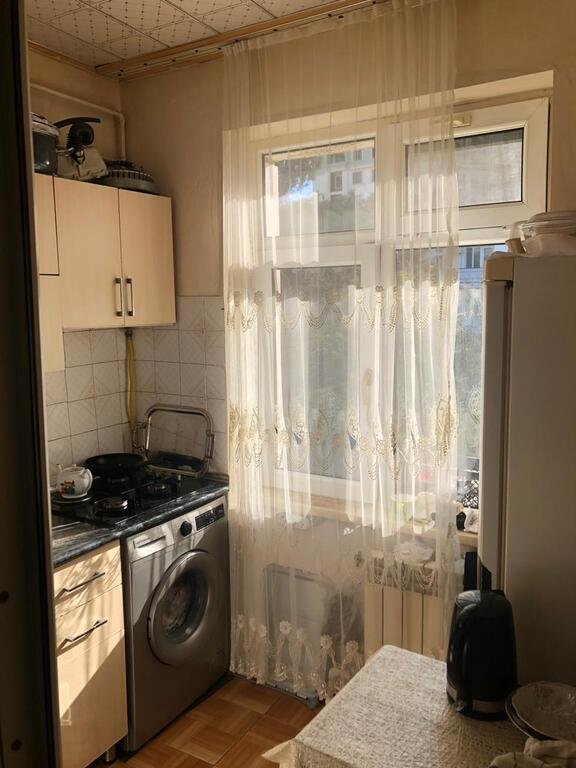 Satılır 2 otaqlı köhnə tikili, 58 m², Neftçilər m.-4