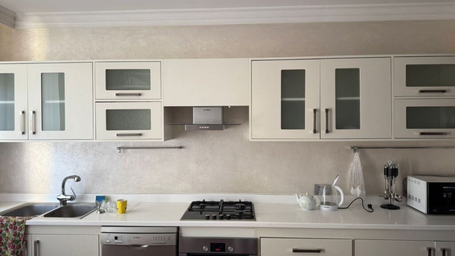 Satılır 3 otaqlı yeni tikili, 160.5 m², 28 May m.-7