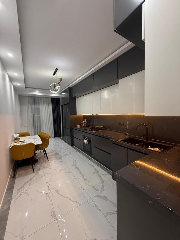 Satılır 5 otaqlı yeni tikili, 185 m², Memar Əcəmi m.-3