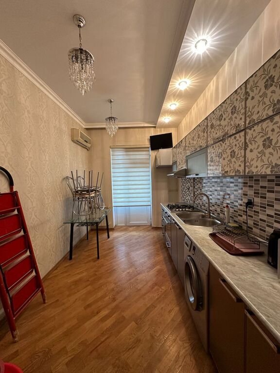 Satılır 2 otaqlı köhnə tikili, 40 m², Nizami m.-5