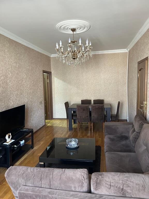 Satılır 3 otaqlı köhnə tikili, 70 m², Nərimanov-13