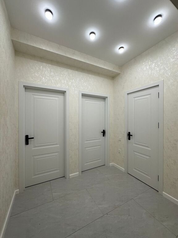 Satılır 2 otaqlı yeni tikili, 65 m², İnşaatçılar m.-12