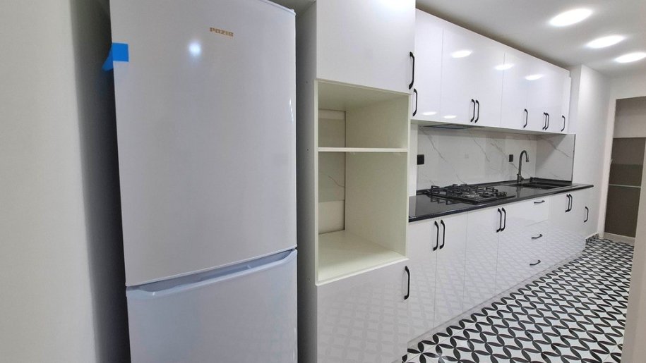 Satılır 3 otaqlı köhnə tikili, 113 m², 28 May m.-27