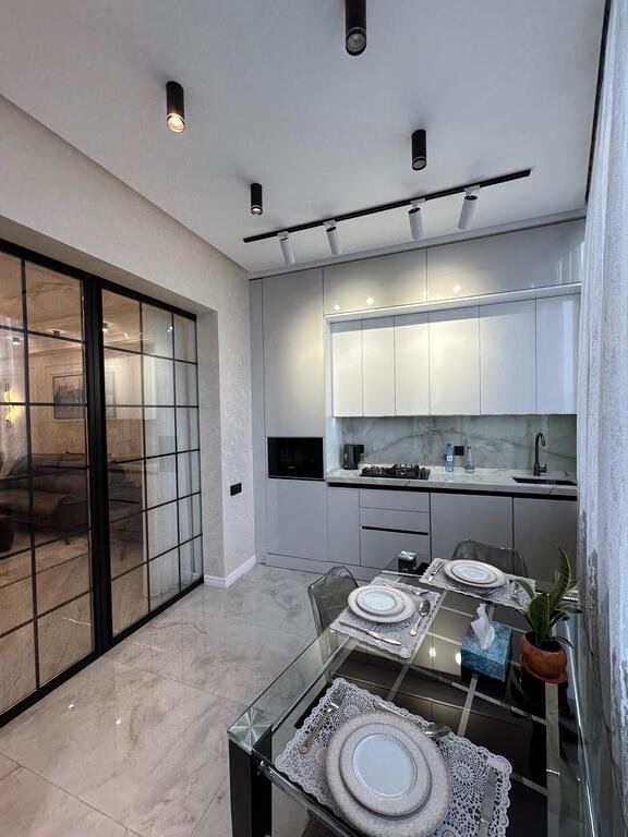 Kirayə verilir 2 otaqlı yeni tikili, 85 m², Nizami m.-13