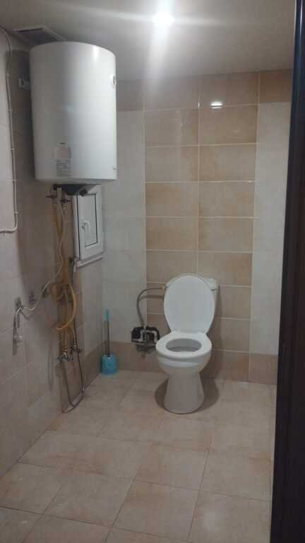 Kirayə verilir 2 otaqlı köhnə tikili, 77 m², İnşaatçılar m.-6