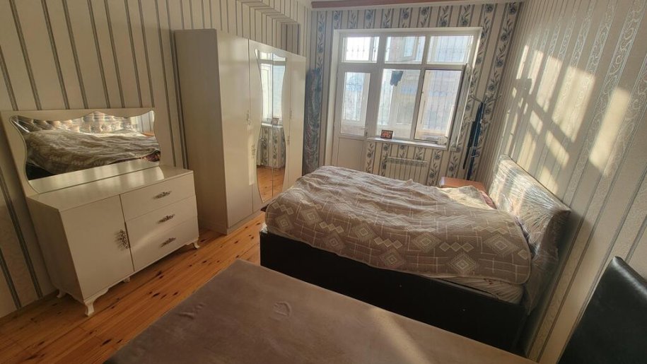 Kirayə verilir 3 otaqlı yeni tikili, 100 m², 20 Yanvar m.-11
