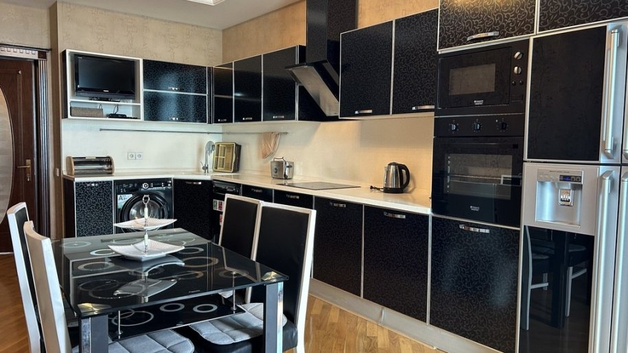 Kirayə verilir 3 otaqlı yeni tikili, 200 m², Xətai m.-7