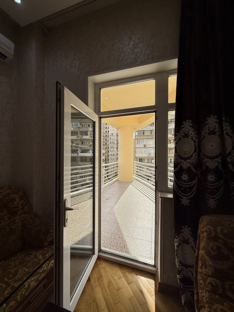 Satılır 3 otaqlı yeni tikili, 130 m², 28 May m.-24