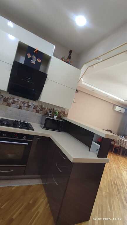 Satılır 2 otaqlı yeni tikili, 65 m², Xalqlar dostluğu m.-11