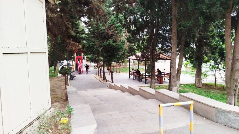 Satılır 2 otaqlı köhnə tikili, 45 m², Memar Əcəmi m.-10