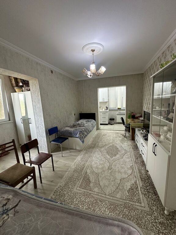 Satılır 2 otaqlı köhnə tikili, 43 m², Xalqlar dostluğu m.-15