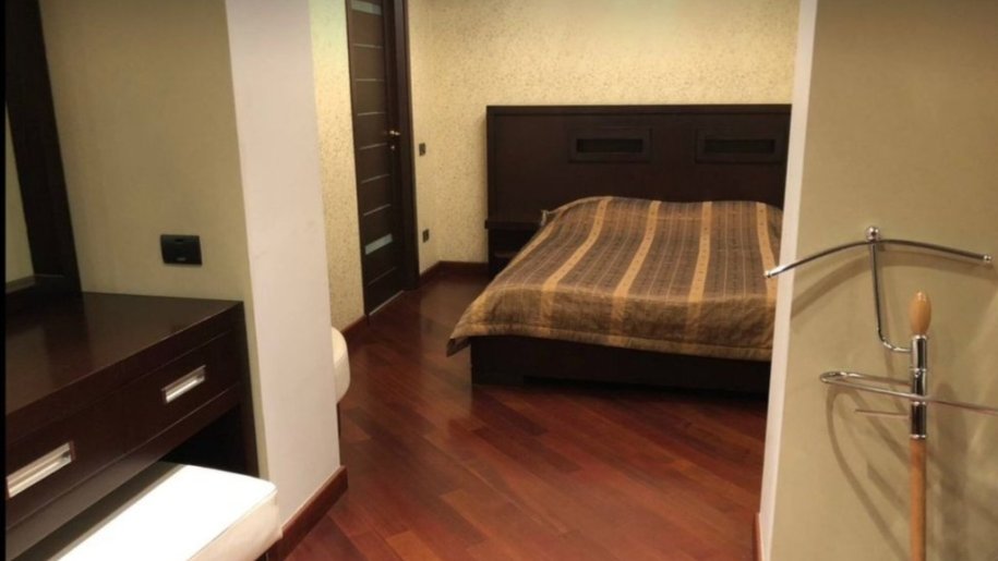 Kirayə verilir 2 otaqlı yeni tikili, 100 m², 28 May m.-8