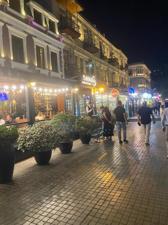 Kirayə verilir 1 otaqlı köhnə tikili, 18 m², Sahil m.-1